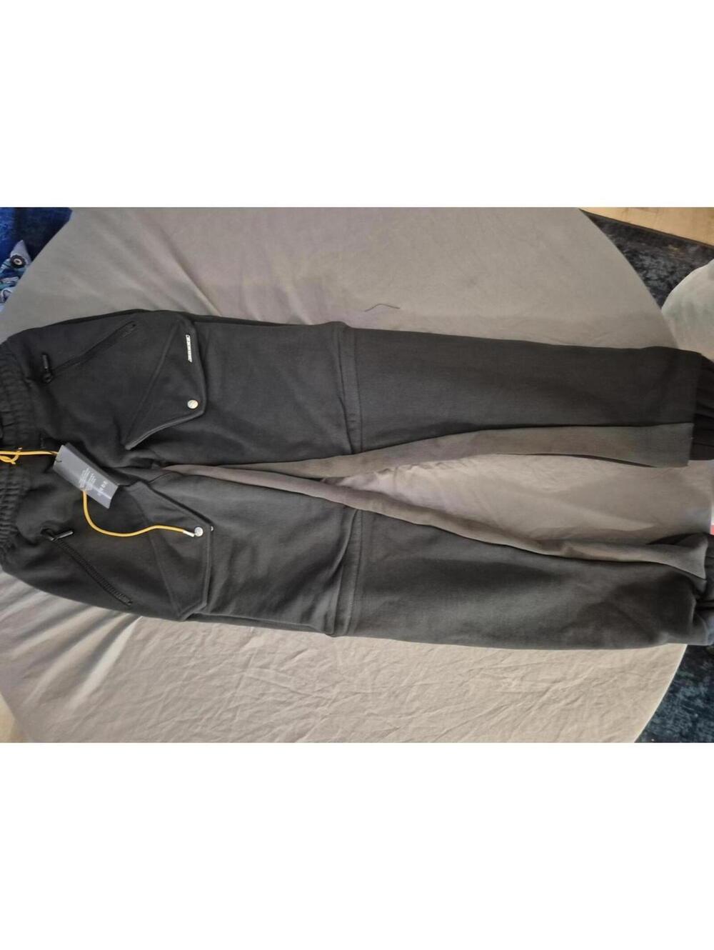 Rhude Black Cargo Sweatpants Size Medium BNWT